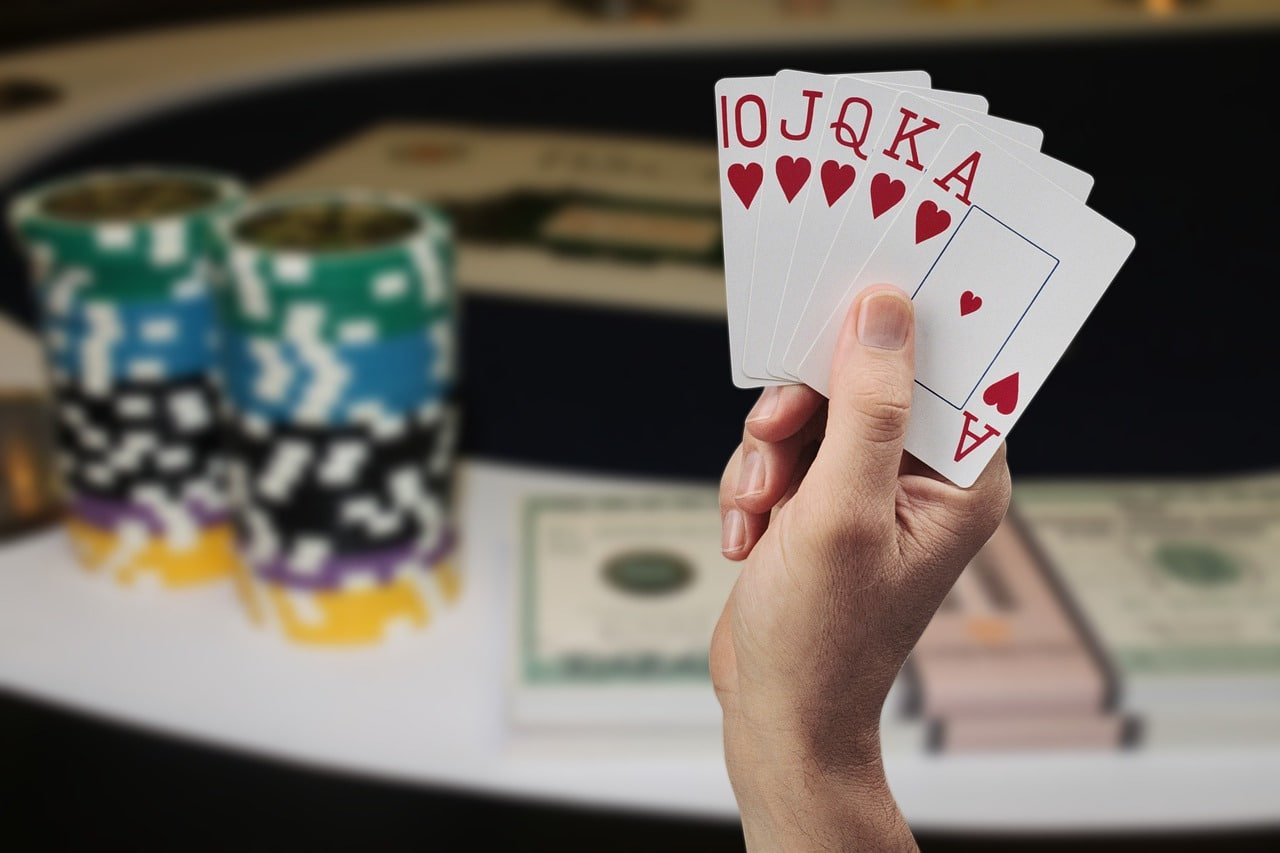 Jiliks APK တွင် ကစားနိုင်သော Slots နှင့် Live Casino ဂိမ်းများ